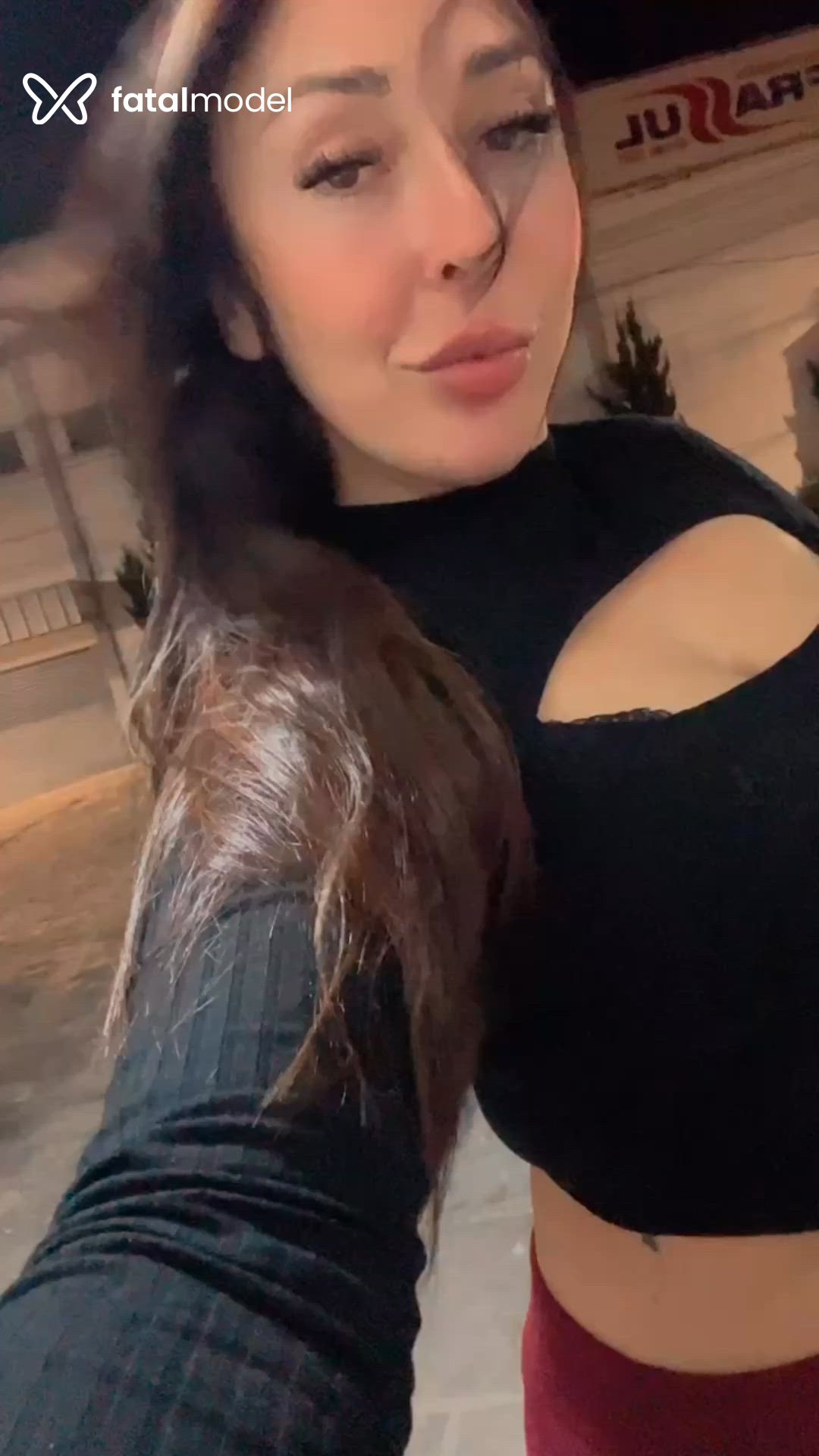 Acompanhante mulher com cabelo castanho de olhos castanhos - Eduarda ribeiro Acompanhante mulher com cabelo castanho de olhos castanhos - Eduarda ribeiro