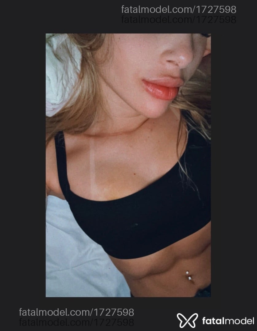 Acompanhante mulher loira (o) de olhos azuis em Uberlândia Acompanhante mulher loira (o) de olhos azuis em Uberlândia - MAYALOIRA