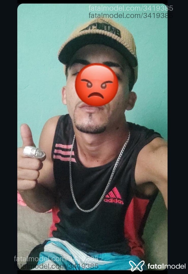 Acompanhante homem morena (o) de olhos castanhos - Curinga