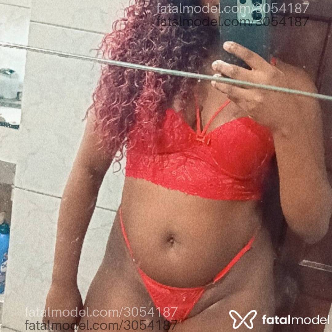 Acompanhante mulher com cabelo castanho de olhos castanhos em Rio de Janeiro Acompanhante mulher com cabelo castanho de olhos castanhos em Rio de Janeiro - Naylinda