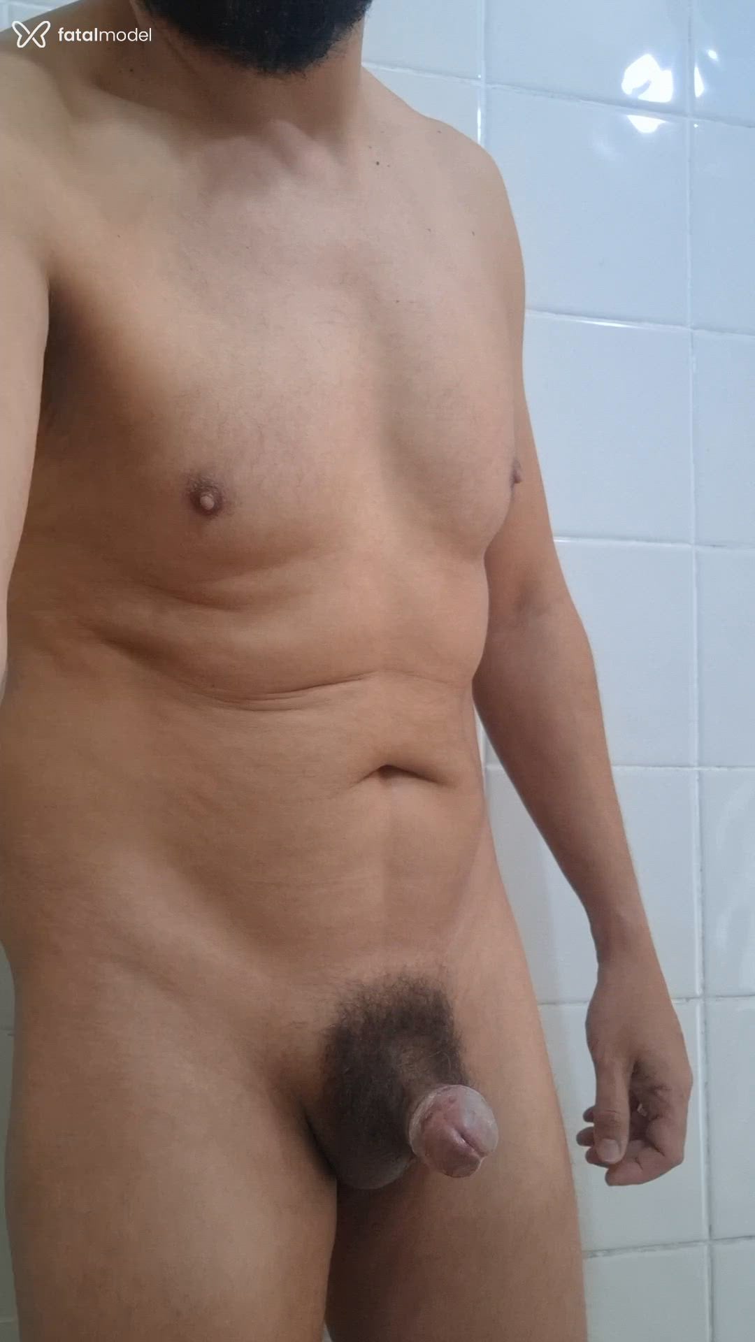 Acompanhante homem morena (o) de olhos castanhos em Virtual Acompanhante homem morena (o) de olhos castanhos em Virtual - Marcos
