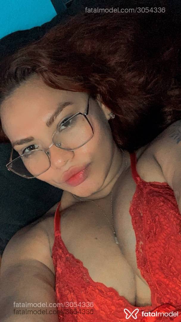 Acompanhante mulher ruiva (o) de olhos castanhos em Marabá - Júlia