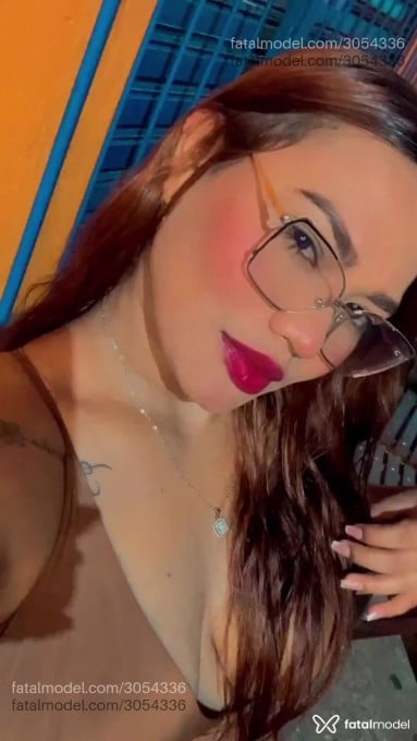 Acompanhante mulher ruiva (o) de olhos castanhos em Marabá - Júlia