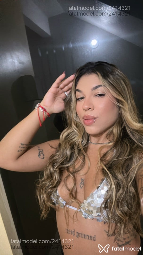 Acompanhante mulher loira (o) de olhos castanhos em Bauru Acompanhante mulher loira (o) de olhos castanhos em Bauru - Heloa