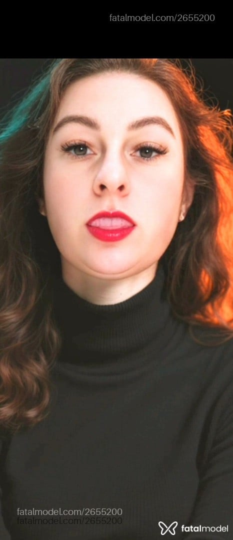 Acompanhante mulher morena (o) de olhos verdes em Jaraguá do Sul - Ruby