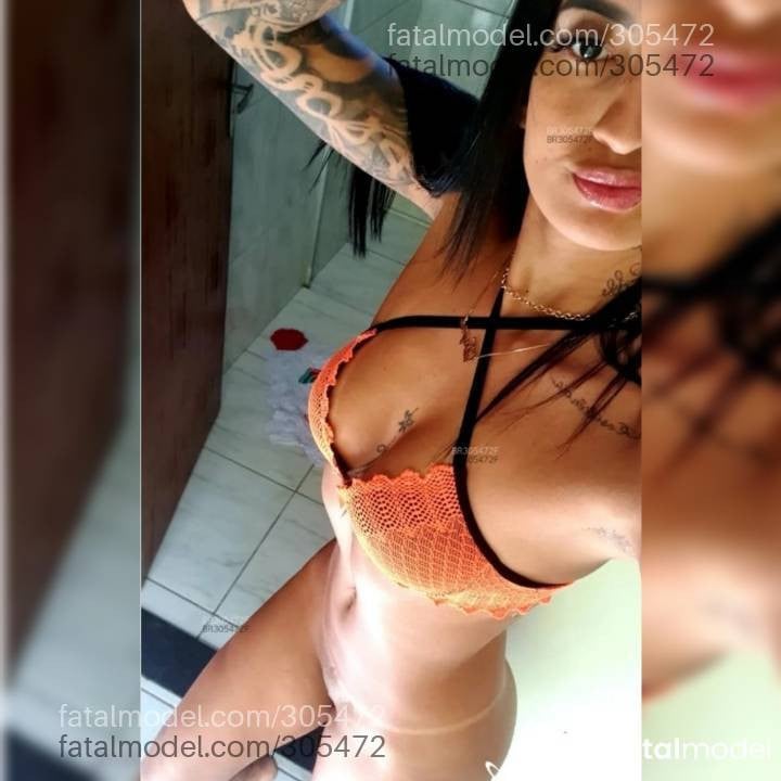 Acompanhante mulher morena (o) de olhos pretos - Renata