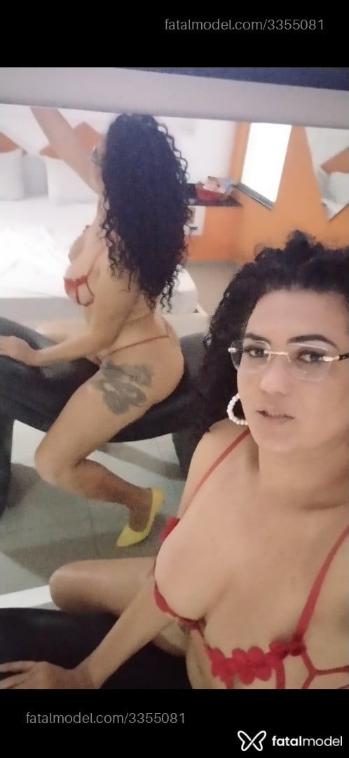 Acompanhante mulher trans com cabelo castanho de olhos pretos em Jundiaí Acompanhante mulher trans com cabelo castanho de olhos pretos em Jundiaí - Safira Sousa