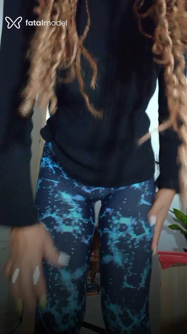 Acompanhante mulher com cabelo castanho de olhos castanhos em Virtual Acompanhante mulher com cabelo castanho de olhos castanhos em Virtual - Marina Morena