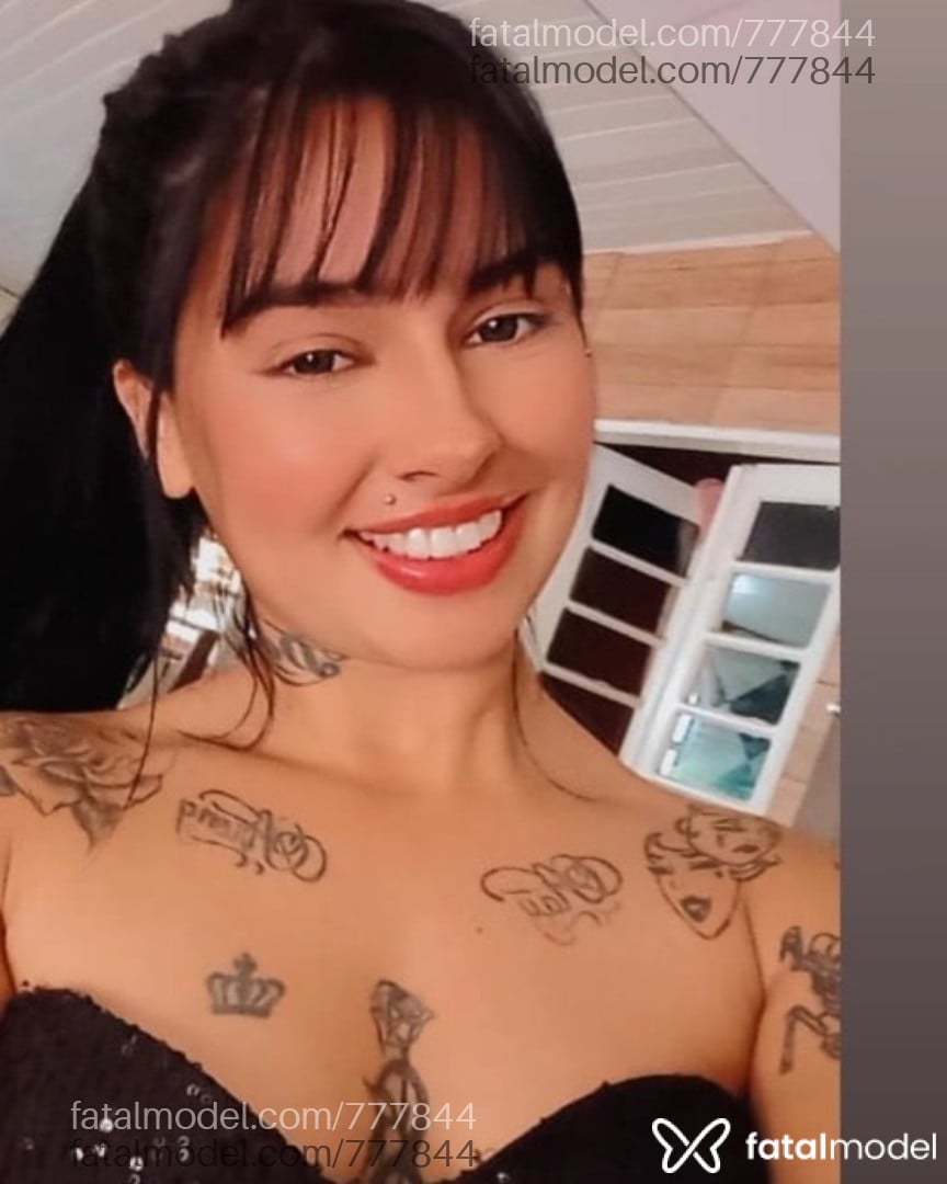 Acompanhante mulher morena (o) de olhos castanhos em Santa Rosa - Melissa