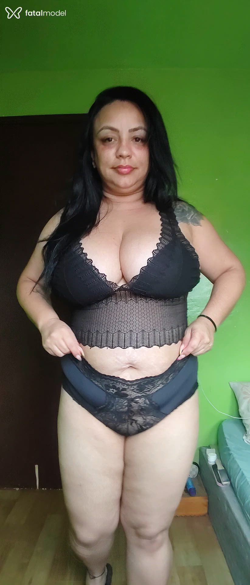 Acompanhante mulher morena (o) de olhos castanhos - Bibirodriguesms
