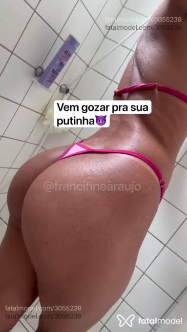 Acompanhante mulher ruiva (o) de olhos castanhos em Virtual - Francinne