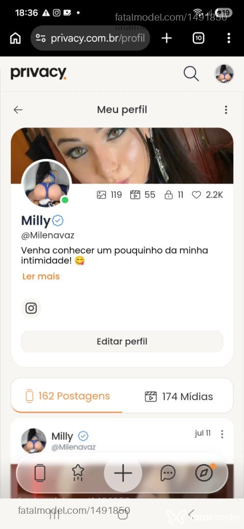 Acompanhante mulher trans com cabelo castanho de olhos mel - Milly Regina