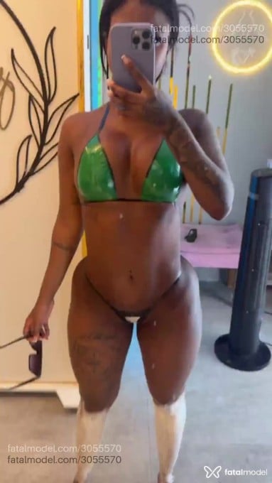 Acompanhante mulher morena (o) de olhos pretos em Rio de Janeiro - Maavy Rodrigues