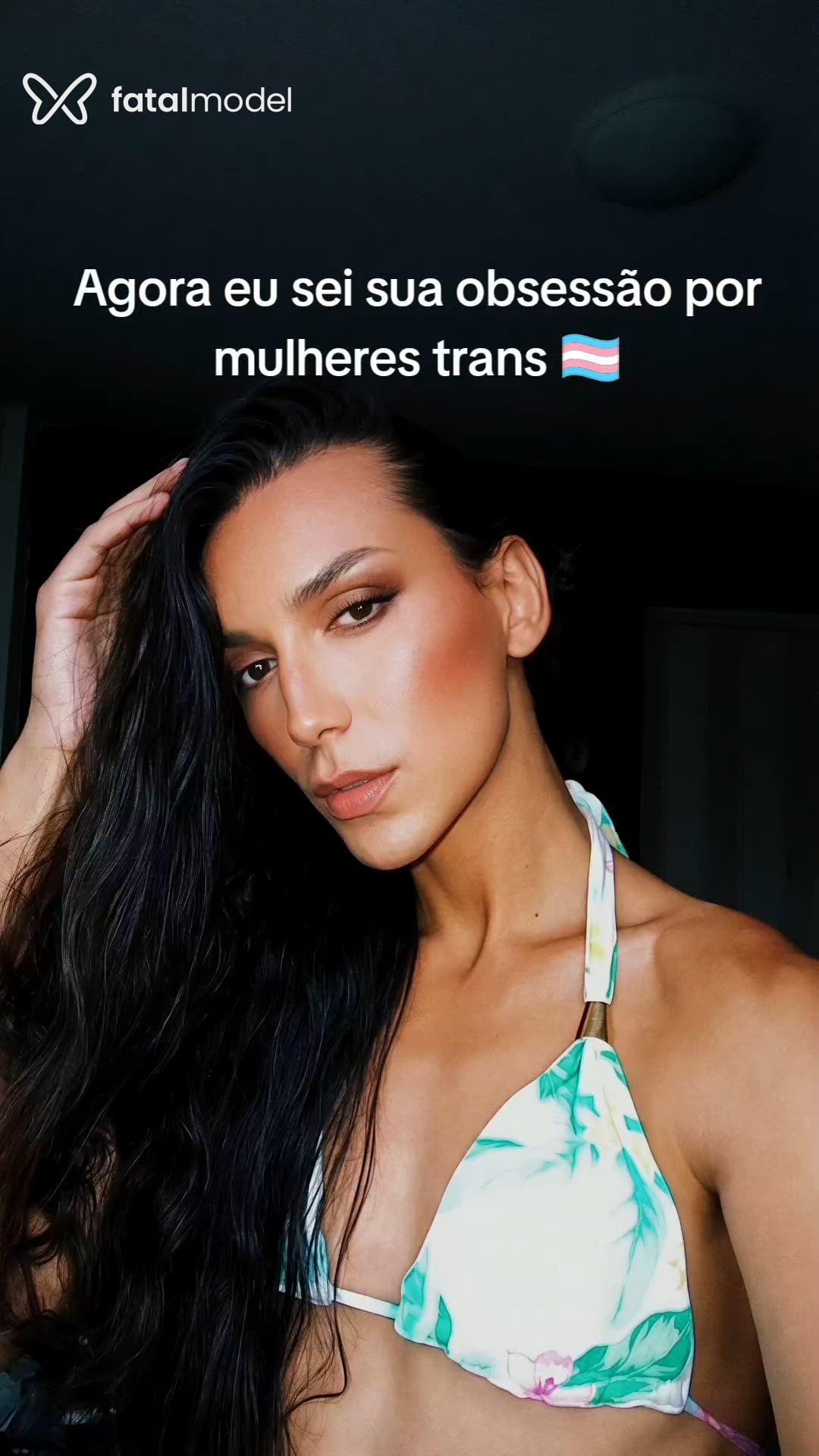 Acompanhante mulher trans morena (o) de olhos castanhos em São Gonçalo Acompanhante mulher trans morena (o) de olhos castanhos em São Gonçalo - Lua