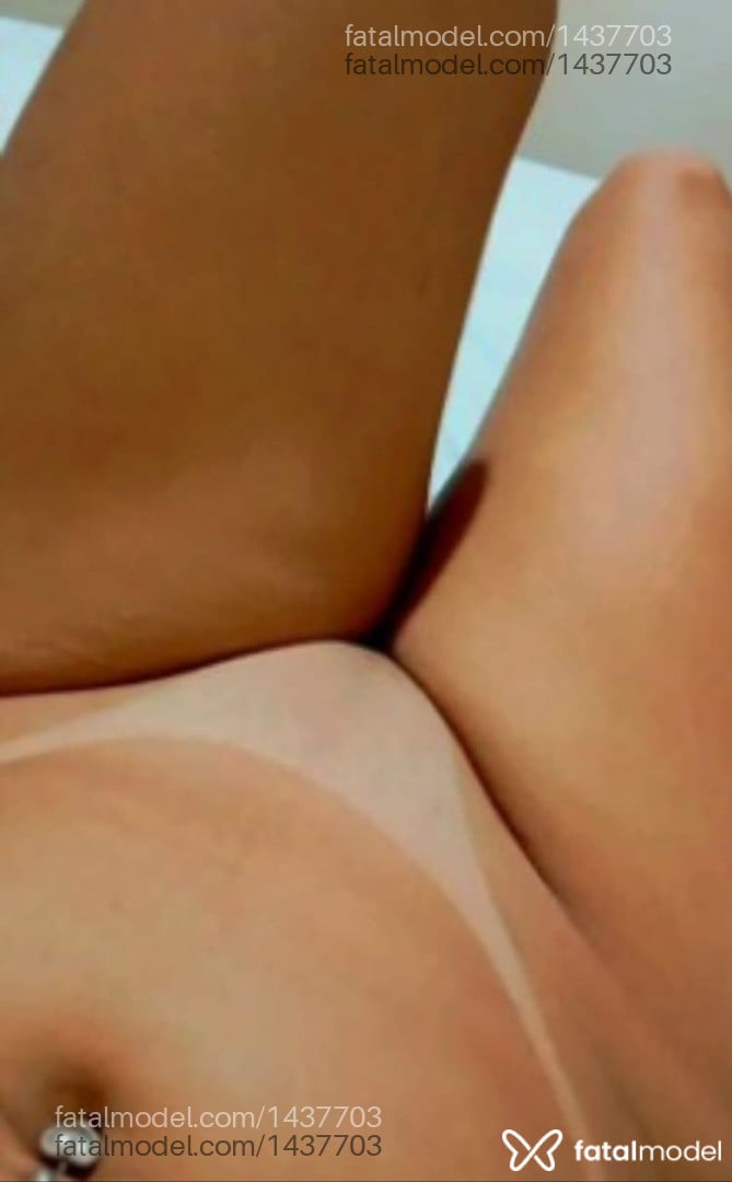 Acompanhante mulher morena (o) de olhos castanhos - Kelly Ferraz