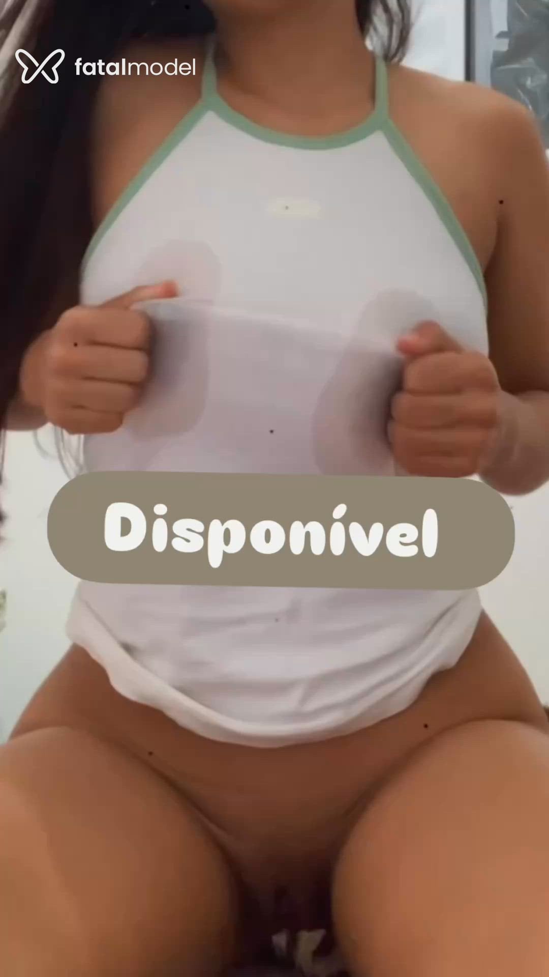Acompanhante mulher com cabelo castanho de olhos castanhos em Virtual Acompanhante mulher com cabelo castanho de olhos castanhos em Virtual - Caseirinha