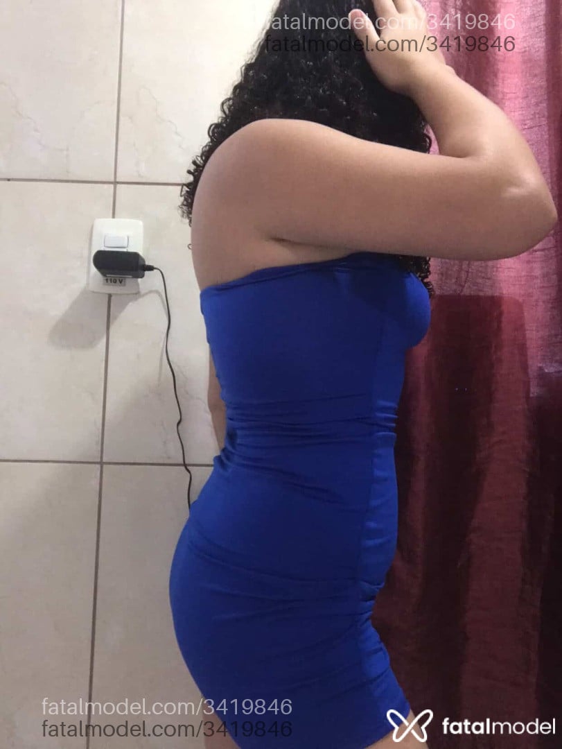 Acompanhante mulher com cabelo castanho de olhos pretos em Barueri - Lari Silvaa