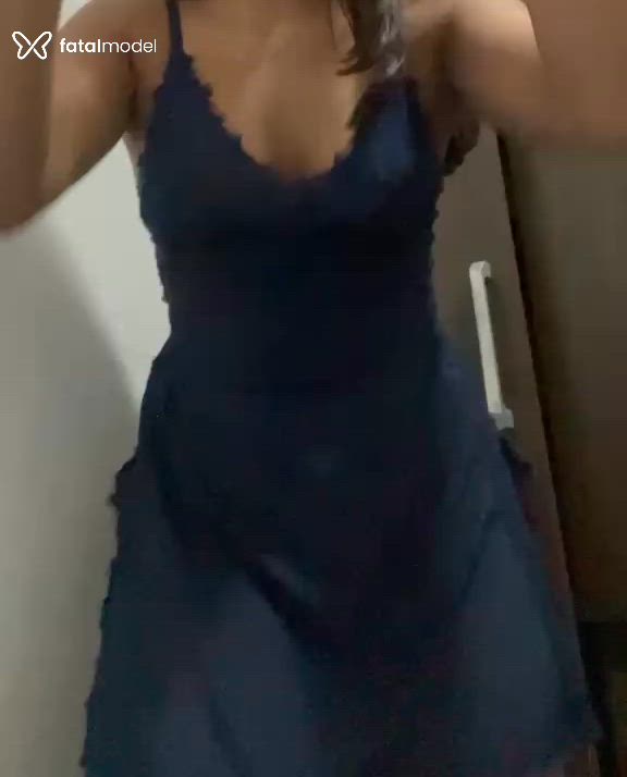 Acompanhante mulher morena (o) de olhos castanhos - Moreniinha