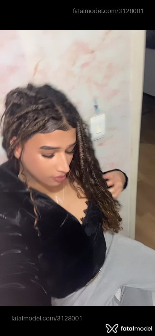 Acompanhante mulher trans morena (o) de olhos castanhos - Manuzinha Acompanhante mulher trans morena (o) de olhos castanhos - Manuzinha