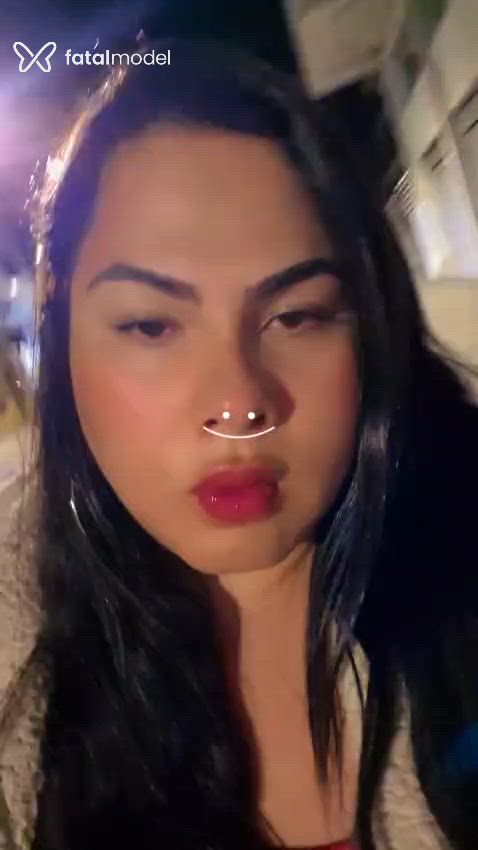 Acompanhante mulher trans com cabelo castanho de olhos castanhos - Natálie Alencar
