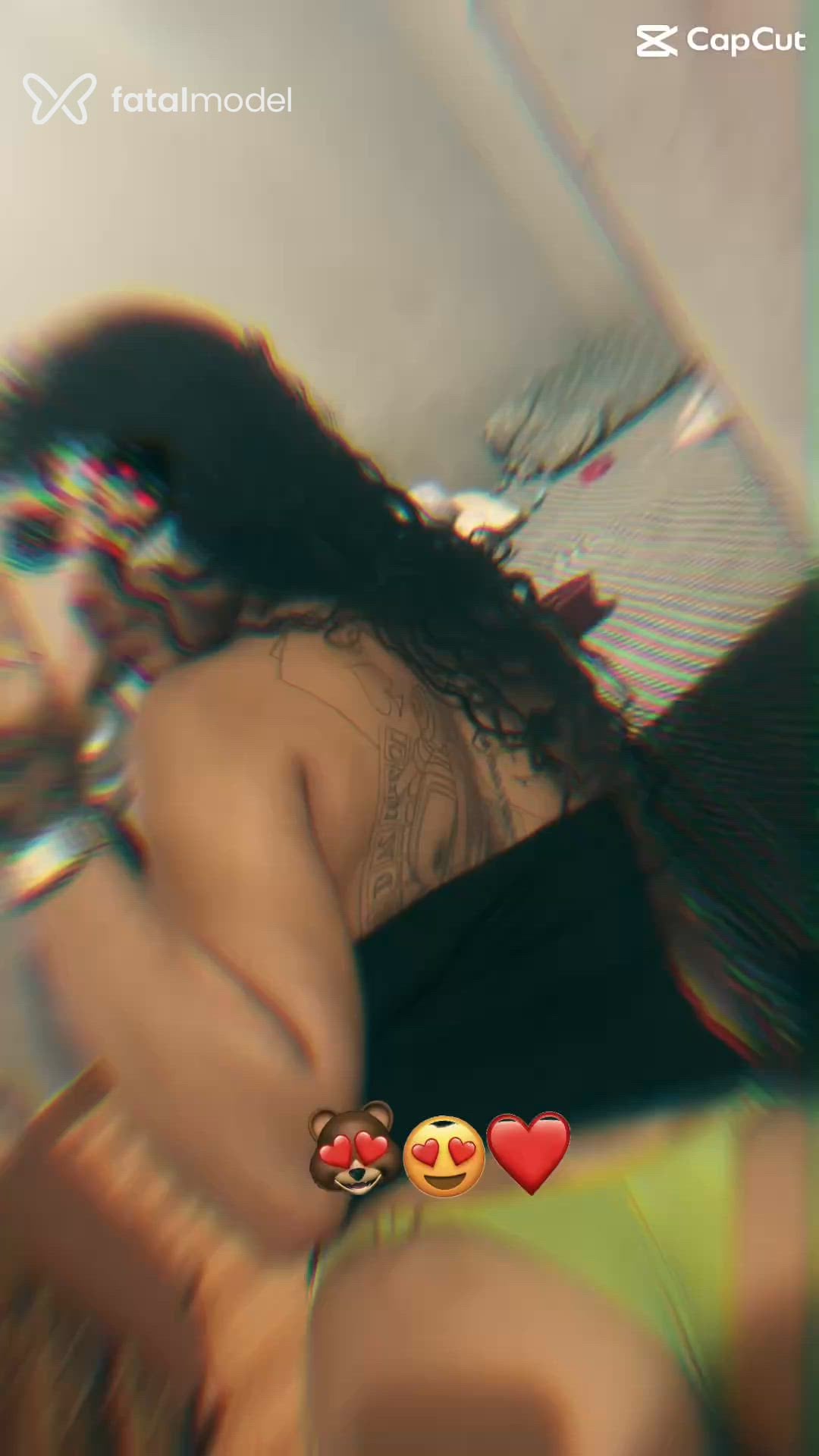 Acompanhante mulher com cabelo castanho de olhos castanhos - Letícia Azevedo Acompanhante mulher com cabelo castanho de olhos castanhos - Letícia Azevedo