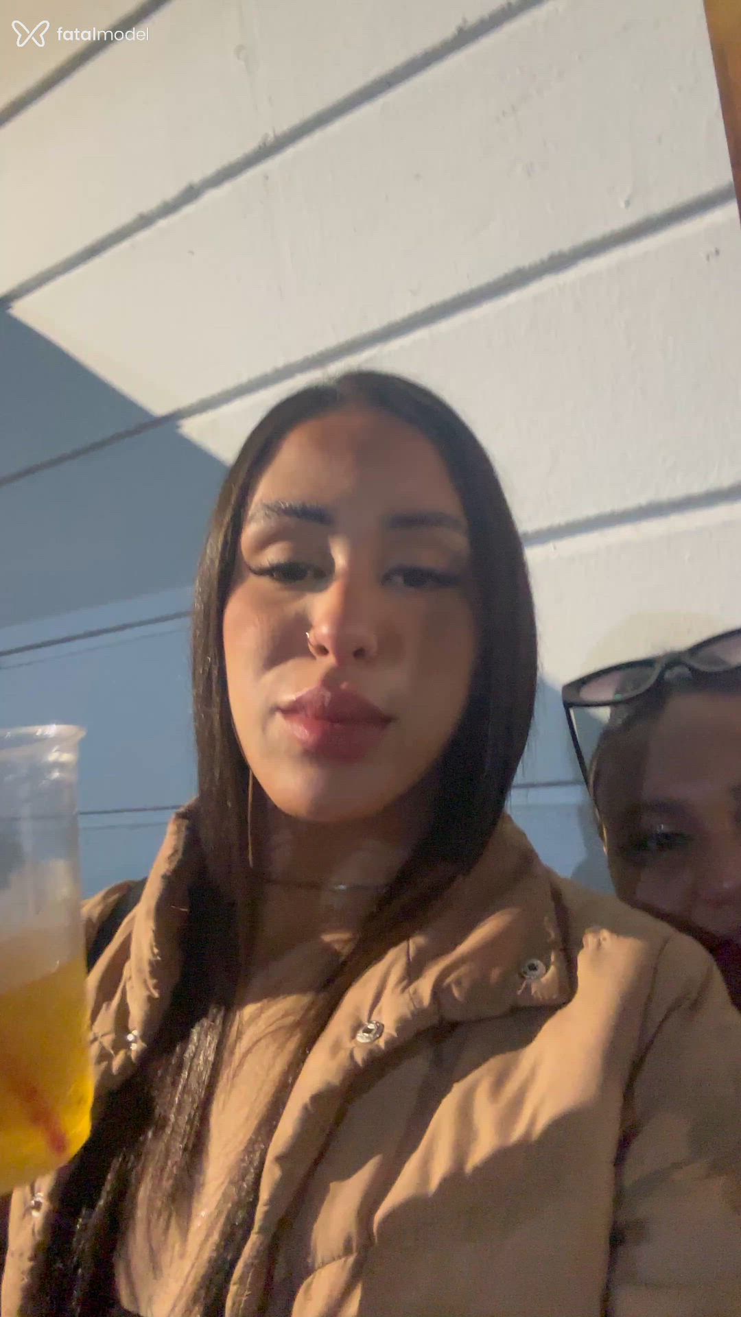 Acompanhante mulher trans com cabelo castanho de olhos castanhos em Florianópolis Acompanhante mulher trans com cabelo castanho de olhos castanhos em Florianópolis - Lulu