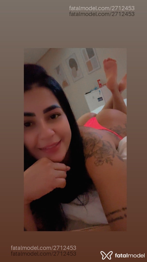 Acompanhante mulher morena (o) de olhos castanhos - Patrícia