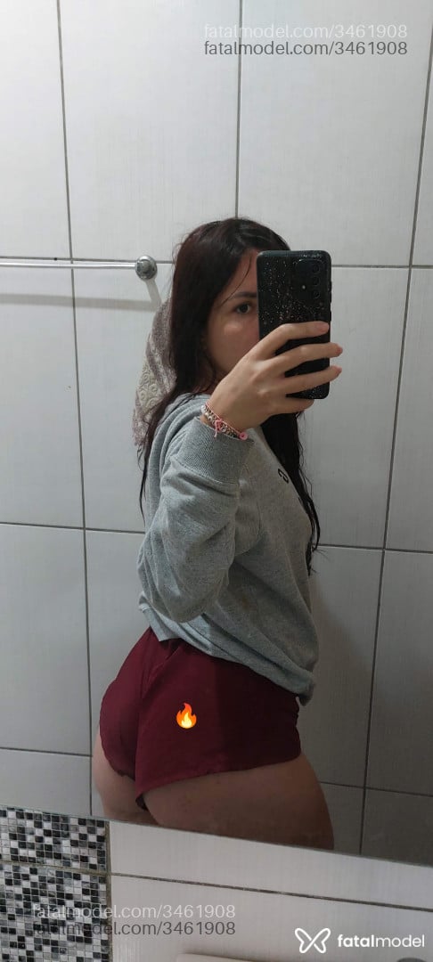 Acompanhante mulher morena (o) de olhos castanhos - Andressinha Acompanhante mulher morena (o) de olhos castanhos - Andressinha