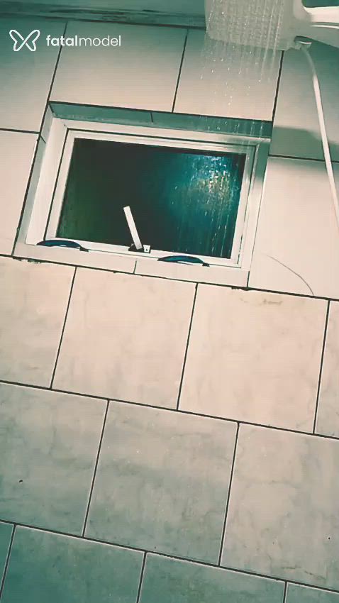Acompanhante homem morena (o) de olhos pretos - Días Sjp