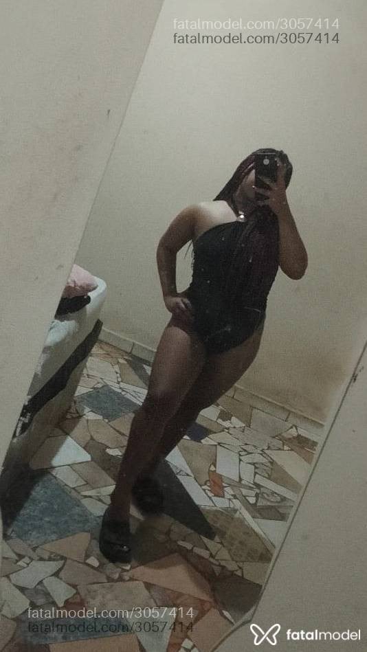 Acompanhante mulher ruiva (o) de olhos mel - Karol Silva