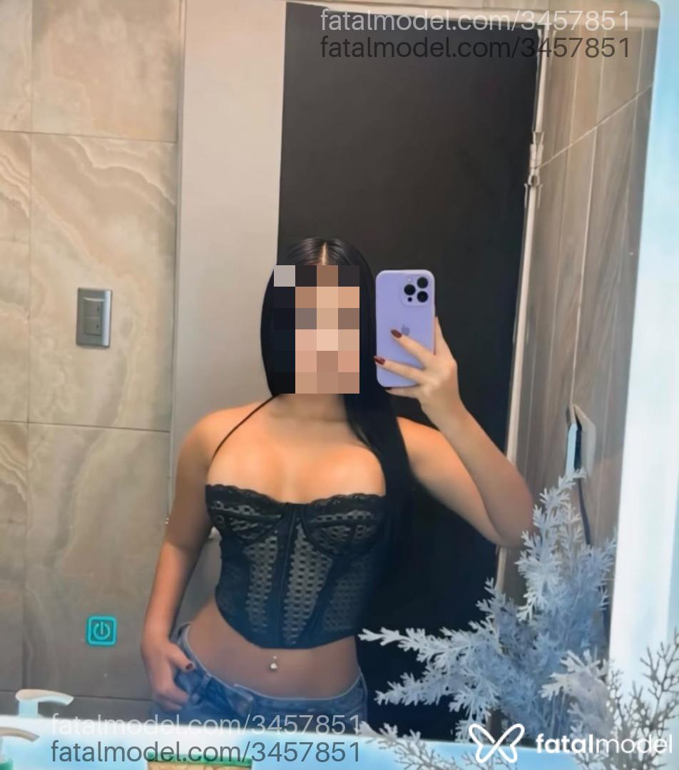Acompanhante mulher morena (o) de olhos castanhos em Goiânia - Júlia Vidal