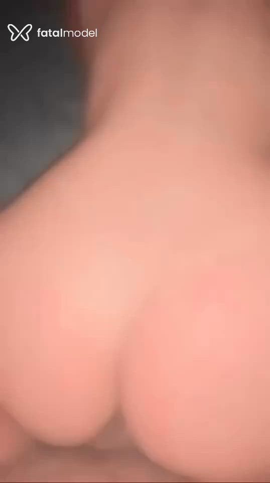 Acompanhante mulher trans morena (o) de olhos castanhos - Luana Acompanhante mulher trans morena (o) de olhos castanhos - Luana