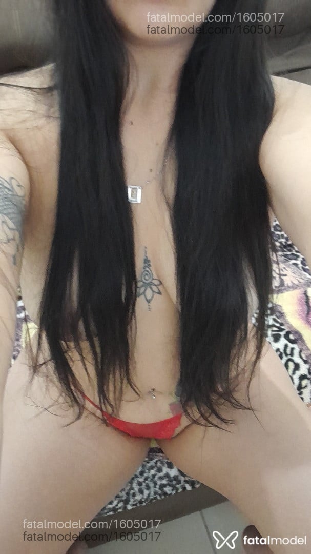 Acompanhante mulher morena (o) de olhos castanhos - Jessy Acompanhante mulher morena (o) de olhos castanhos - Jessy