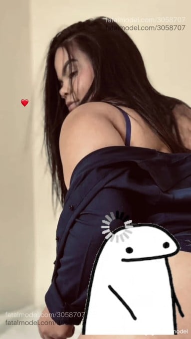 Acompanhante mulher morena (o) de olhos castanhos em Mara Rosa Acompanhante mulher morena (o) de olhos castanhos em Mara Rosa - Amanda