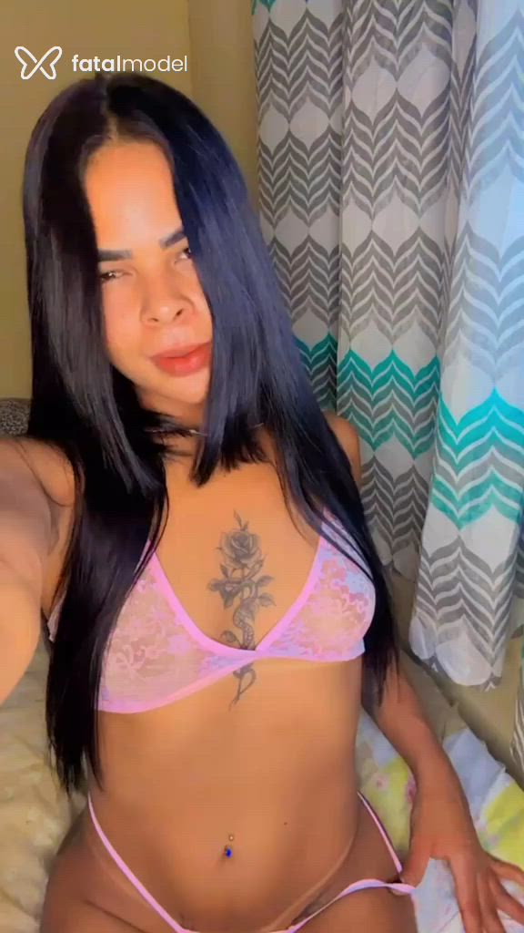 Acompanhante mulher morena (o) de olhos castanhos - Jade