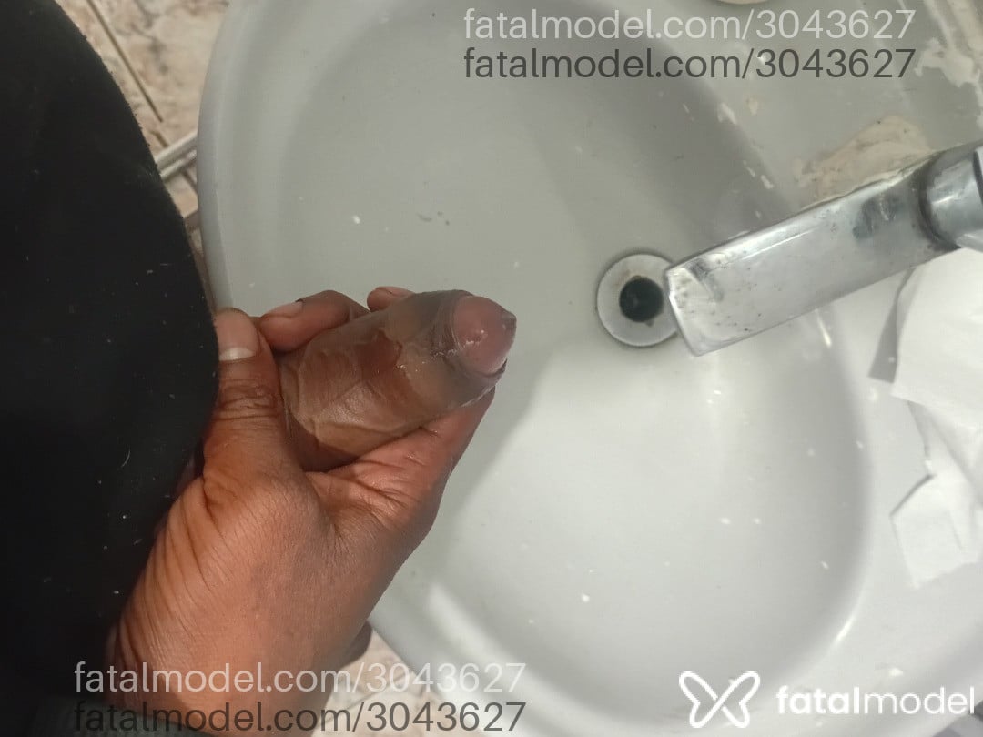 Acompanhante homem morena (o) de olhos castanhos - Casalfodegostoso