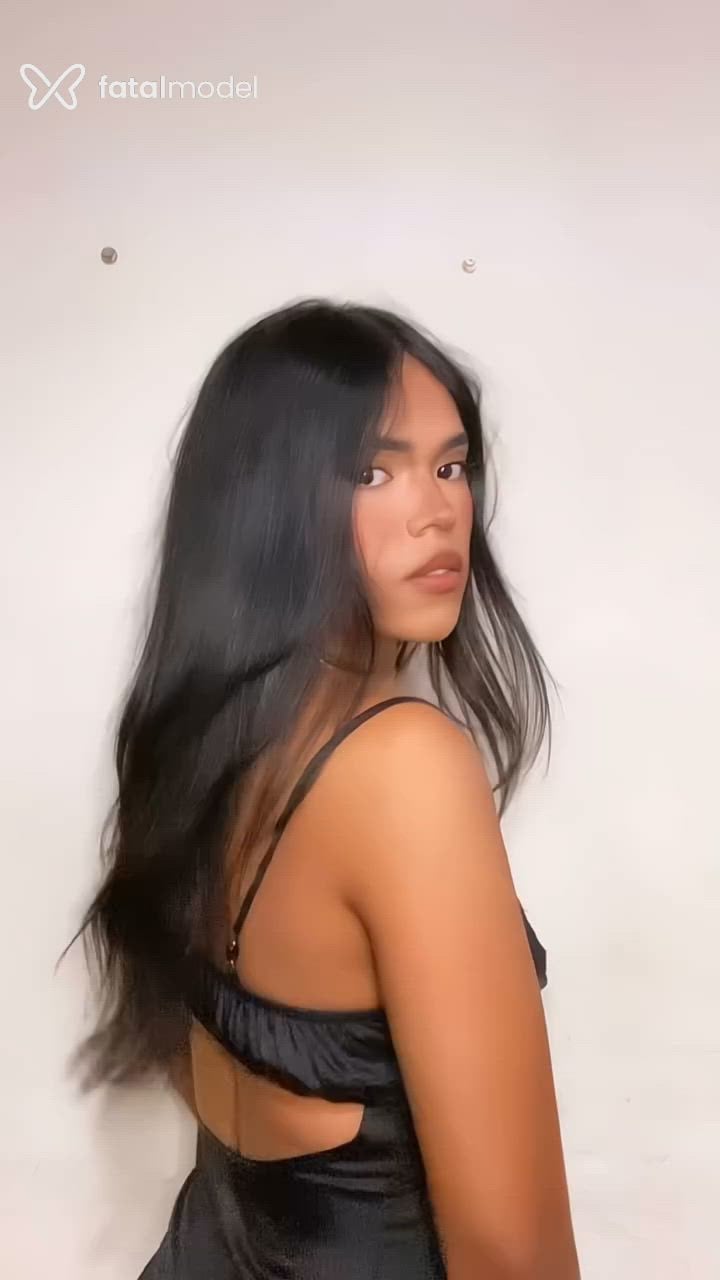 Acompanhante mulher morena (o) de olhos castanhos - Maju Silva Acompanhante mulher morena (o) de olhos castanhos - Maju Silva