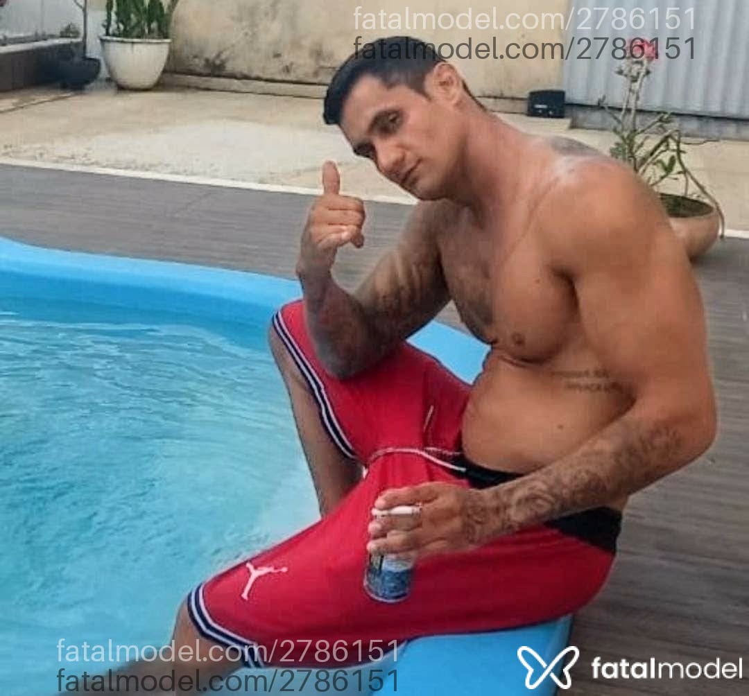 Acompanhante homem morena (o) de olhos pretos - Kaio Santos Acompanhante homem morena (o) de olhos pretos - Kaio Santos