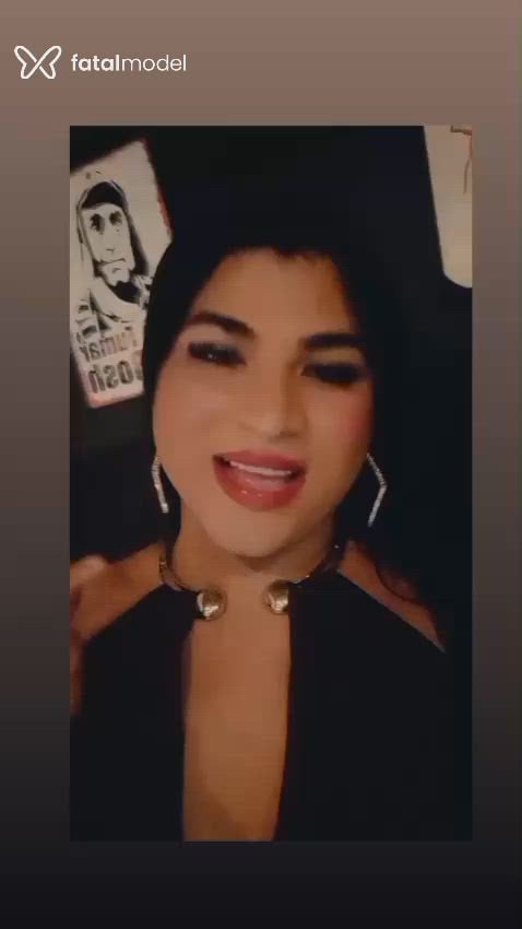Acompanhante mulher trans morena (o) de olhos castanhos - Jheny