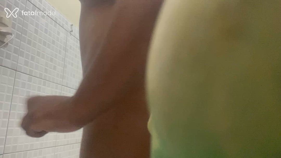 Acompanhante homem morena (o) de olhos pretos - Ludin