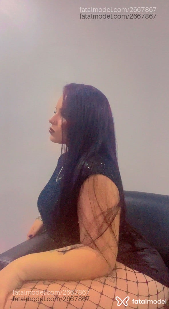 Acompanhante mulher morena (o) de olhos castanhos - Maria Eduarda Acompanhante mulher morena (o) de olhos castanhos - Maria Eduarda