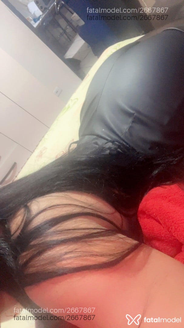 Acompanhante mulher morena (o) de olhos castanhos - Maria Eduarda Acompanhante mulher morena (o) de olhos castanhos - Maria Eduarda