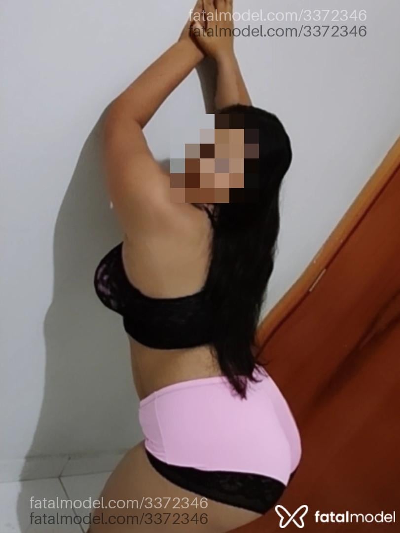 Acompanhante mulher com cabelo castanho de olhos castanhos - Anahí Saches