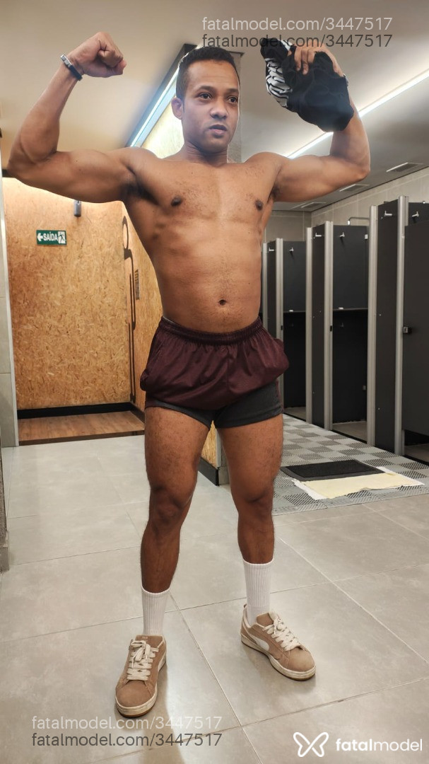 Acompanhante homem morena (o) de olhos pretos - Pecadodemoreno