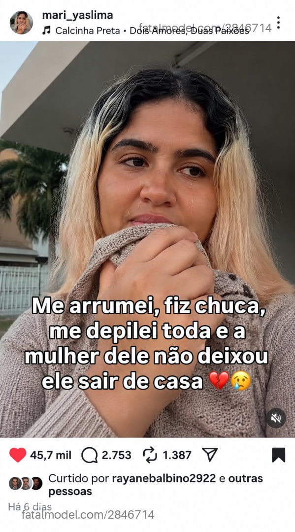 Acompanhante mulher loira (o) de olhos castanhos - Rayyy