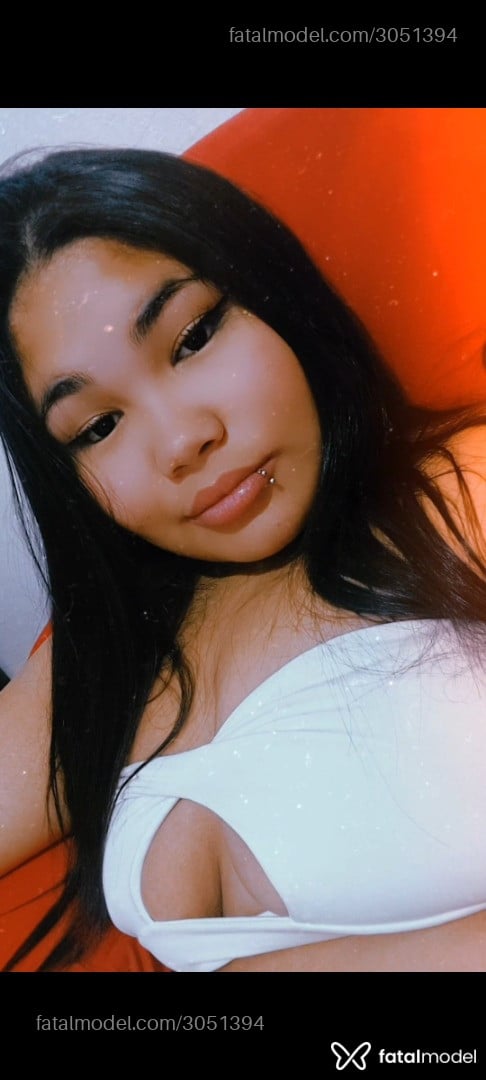 Acompanhante mulher morena (o) de olhos castanhos - Alycea