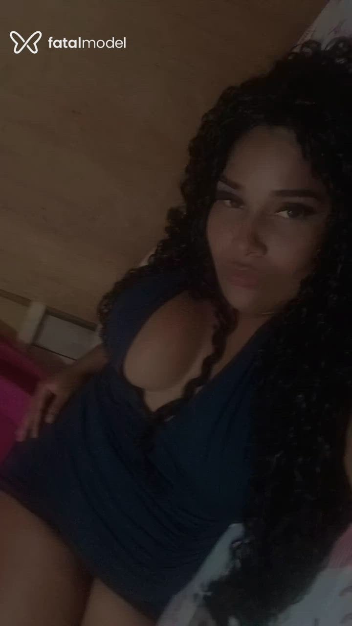 Acompanhante mulher morena (o) de olhos castanhos - Monike Alburquerqu Acompanhante mulher morena (o) de olhos castanhos - Monike Alburquerqu