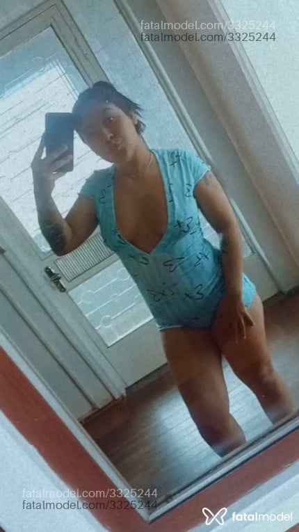 Acompanhante mulher morena (o) de olhos castanhos - Katy Lopes