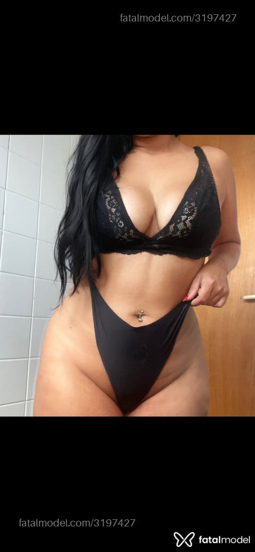 Acompanhante mulher morena (o) de olhos castanhos - Aline Morena