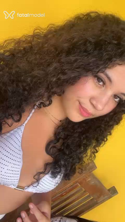 Acompanhante mulher morena (o) de olhos castanhos - Eloisa Santino Acompanhante mulher morena (o) de olhos castanhos - Eloisa Santino